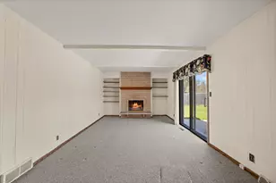 7002 W Lindner Dr, Franklin, WI 53132 - Photo 32