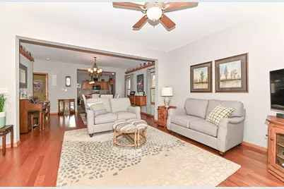 1736  Raintree Ln #47, Racine, WI 53406 - Photo 8
