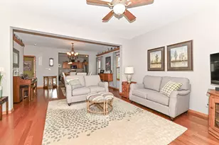 1736 Raintree Ln, Racine, WI 53406 - Photo 8