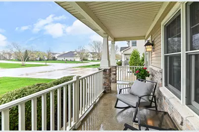1736  Raintree Ln #47, Racine, WI 53406 - Photo 4