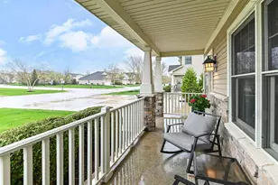 1736 Raintree Ln, Racine, WI 53406 - Photo 4