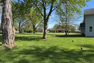 2311 E Lorena Dr, Turtle, WI 53511 - Photo 52