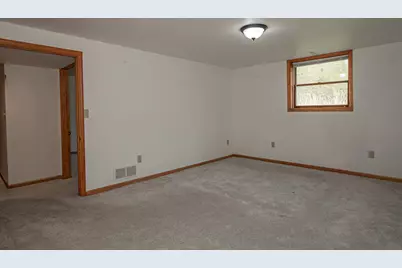 16208  Denzer Rd, Rollingstone, MN 55959 - Photo 20