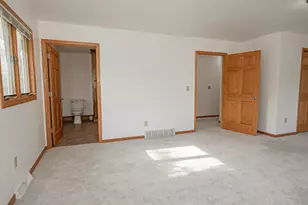 16208 Denzer Rd, Rollingstone, MN 55959 - Photo 14