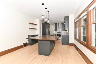 1232 S 74th St, West Allis, WI 53214 - Photo 10
