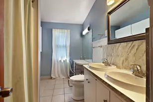 3182 N Knoll Blvd, Wauwatosa, WI 53222 - Photo 8