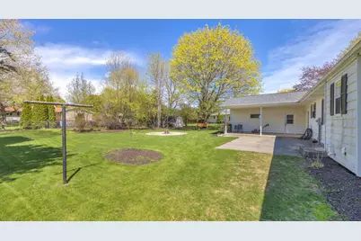 1208  Emerson Ave, Howards Grove, WI 53083 - Photo 26