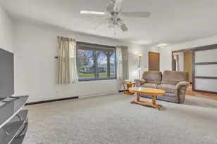 1208 Emerson Ave, Howards Grove, WI 53083 - Photo 4