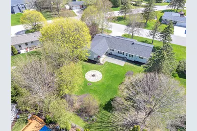 1208  Emerson Ave, Howards Grove, WI 53083 - Photo 28