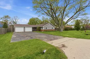 12450 39th Ave, Pleasant Prairie, WI 53158 - Photo 24