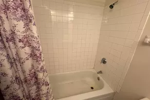 8910 N 95th St, Milwaukee, WI 53224 - Photo 12