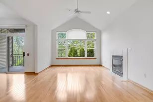 18241 W Wisconsin Ave, Brookfield, WI 53045 - Photo 6