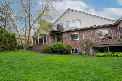 18241 W Wisconsin Ave, Brookfield, WI 53045 - Photo 36