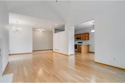 18241 W Wisconsin Ave, Brookfield, WI 53045 - Photo 8