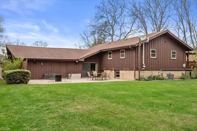 10456 S 92nd St, Franklin, WI 53132 - Photo 46