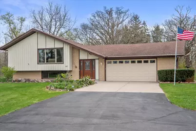 10456 S 92nd St, Franklin, WI 53132 - Photo 1