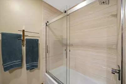 10456 S 92nd St, Franklin, WI 53132 - Photo 26