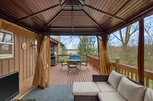 10456 S 92nd St, Franklin, WI 53132 - Photo 46