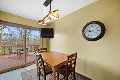 10456 S 92nd St, Franklin, WI 53132 - Photo 22