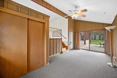 10456 S 92nd St, Franklin, WI 53132 - Photo 6
