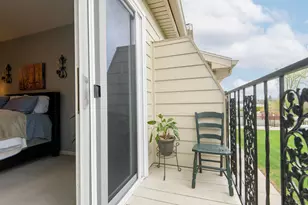 1132 W Baldwin Ct, Mequon, WI 53092 - Photo 26
