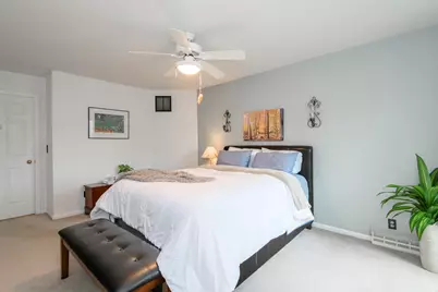 1132 W Baldwin Ct, Mequon, WI 53092 - Photo 24