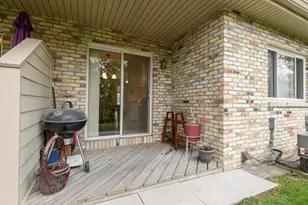 1132 W Baldwin Ct, Mequon, WI 53092 - Photo 36