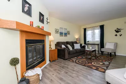 1132 W Baldwin Ct, Mequon, WI 53092 - Photo 12