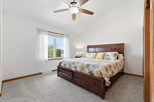 W210N16600 Glencoe Ln, Jackson, WI 53037 - Photo 22