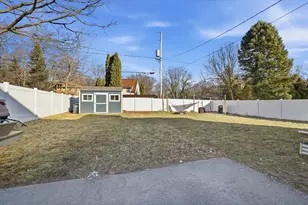 307 Jasper Ln, Waukesha, WI 53188 - Photo 26