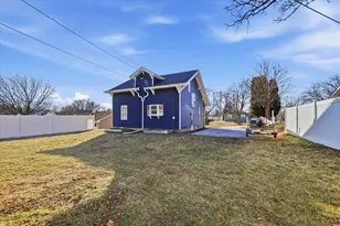 307 Jasper Ln, Waukesha, WI 53188 - Photo 28