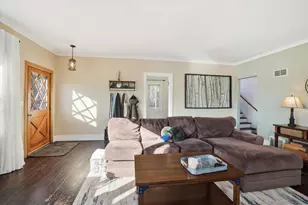 307 Jasper Ln, Waukesha, WI 53188 - Photo 4