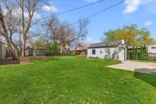 608 Pennsylvania Ave, West Bend, WI 53095 - Photo 34
