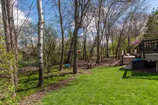 14695 W Meadowshire Dr, New Berlin, WI 53151 - Photo 32