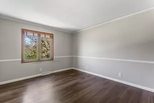 2003 S Valley Spring Dr, New Berlin, WI 53151 - Photo 36
