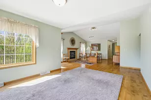 1602 Lisa Ln, New Holstein, WI 53061 - Photo 6