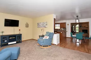 102 Mill Ave, Racine, WI 53182 - Photo 4