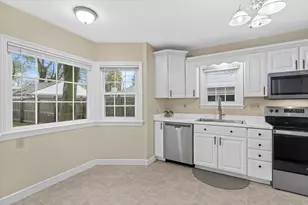 722 Orchard St, Racine, WI 53405 - Photo 14