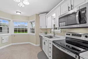 722 Orchard St, Racine, WI 53405 - Photo 12