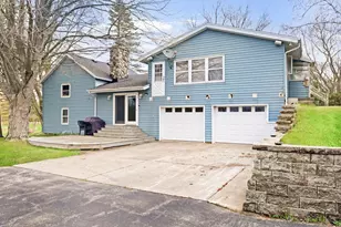 6909 Town Line Rd, Addison, WI 53090 - Photo 16