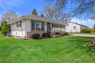 2849 Arrowhead St, Racine, WI 53402 - Photo 26