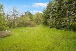 W293S3017 Ancestral Dr, Genesee, WI 53188 - Photo 24