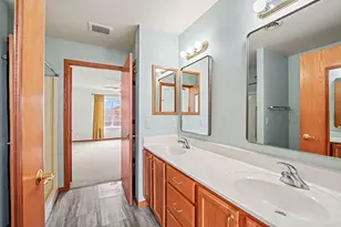 3150 White Tail Ln, Oshkosh, WI 54904 - Photo 10