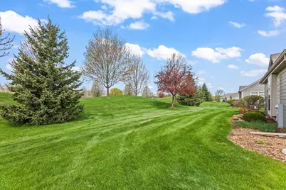 W179N11507  Blackstone Cir, Germantown, WI 53022 - Photo 40