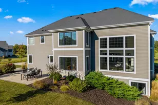 W339S271 Foxtail Ct, Delafield, WI 53066 - Photo 50