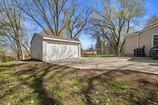10227 8th Ave, Pleasant Prairie, WI 53158 - Photo 22