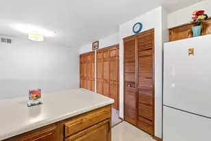 N82W13506 Fond Du Lac Ave, Menomonee Falls, WI 53051 - Photo 8