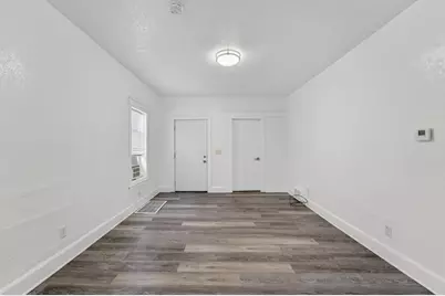 1307  Center St, Racine, WI 53403 - Photo 8