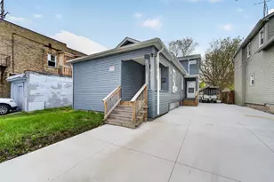 1307 Center St, Racine, WI 53403 - Photo 18