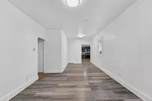 1307 Center St, Racine, WI 53403 - Photo 6